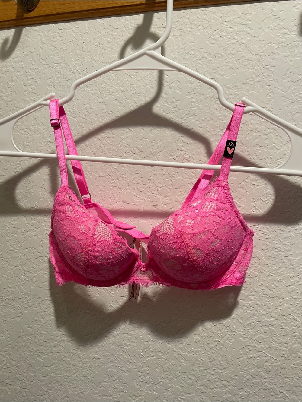 Victoria's Secret Hot Pink Lace Push-Up Bra